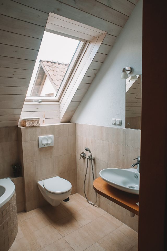 dom wolnostojący, 11 pokoi Ruś. Zdjęcie 9