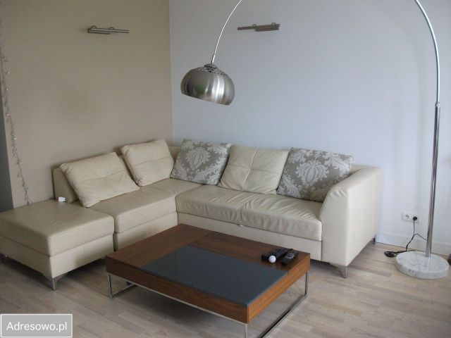 Mieszkanie 2-pokojowe Warszawa Wola, ul. Jana Olbrachta. Zdjęcie 1