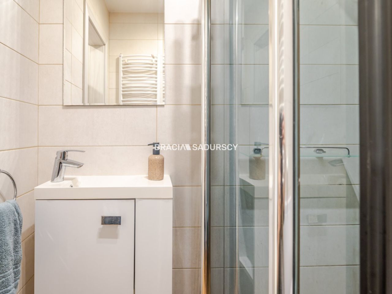 bliźniak, 5 pokoi Skawina, ul. mjr Jana Żychonia. Zdjęcie 15