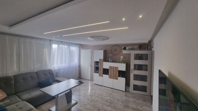 Mieszkanie 3-pokojowe Dzierżoniów, os. Jasne. Zdjęcie 1