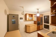 Mieszkanie 4-pokojowe Kraków Prokocim, ul. Jana Kozietulskiego. Zdjęcie 2