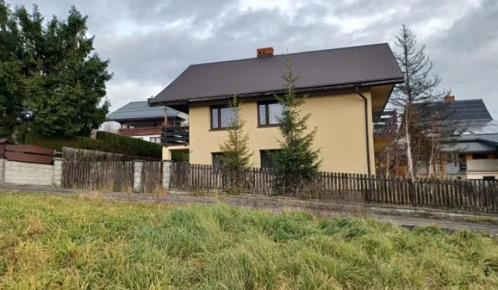 dom wolnostojący, 6 pokoi Istebna