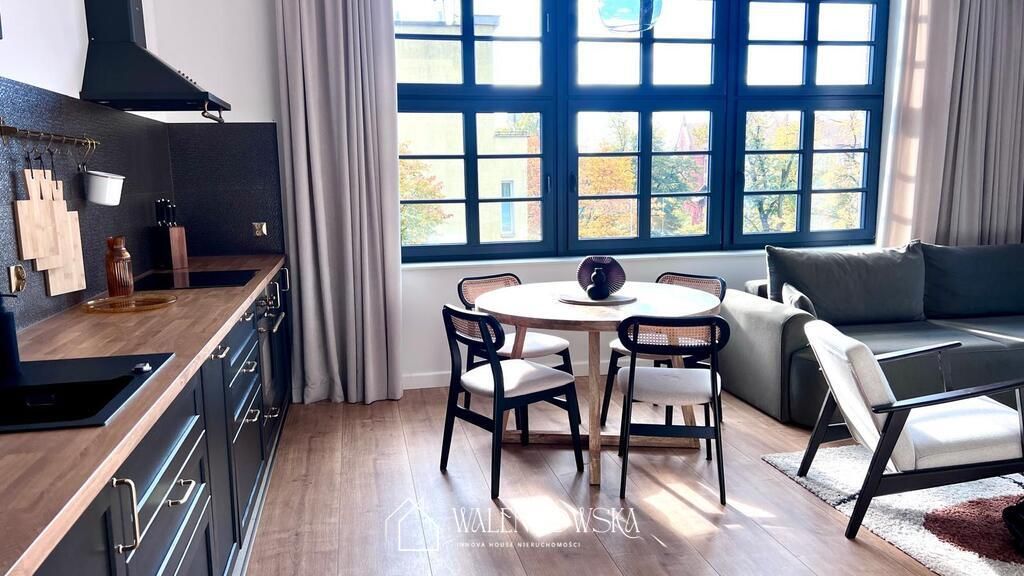 Mieszkanie 3-pokojowe Słupsk, ul. Mikołaja Kopernika. Zdjęcie 1