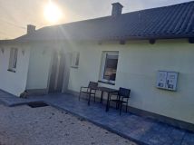 dom wolnostojący, 2 pokoje Łowinia. Zdjęcie 1