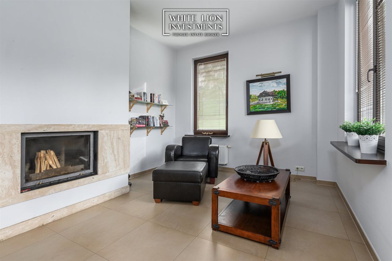 dom wolnostojący, 4 pokoje Glaznoty. Zdjęcie 3