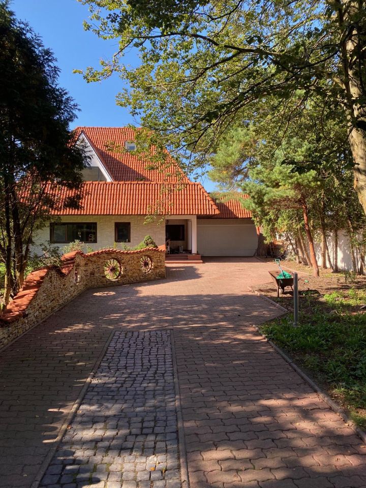 dom wolnostojący, 6 pokoi Piaseczno Zalesie Dolne, ul. Kwiatowa. Zdjęcie 8