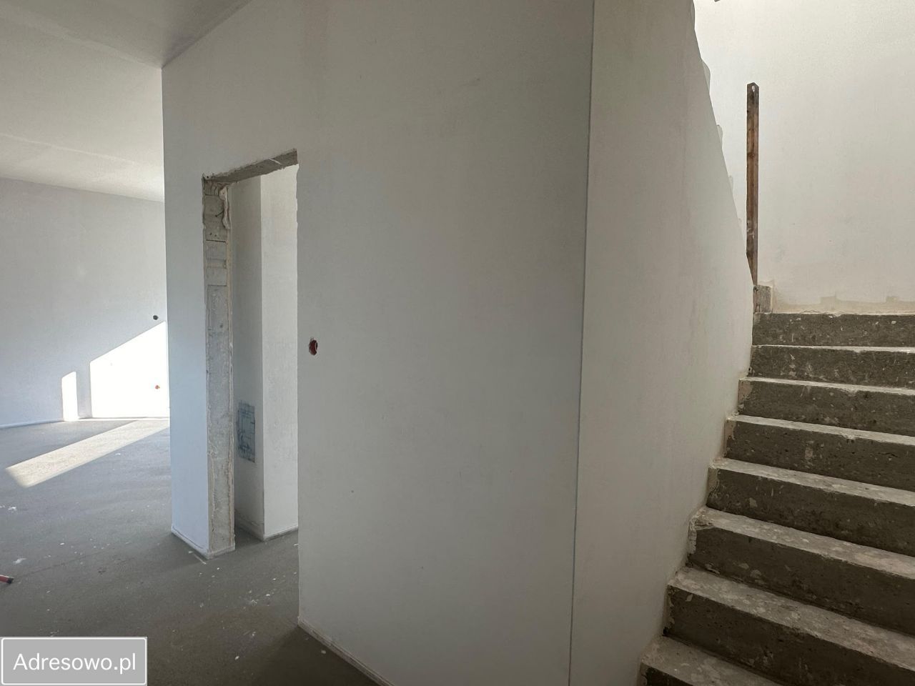 dom wolnostojący, 5 pokoi Wysoki Kościół, ul. Parkowa. Zdjęcie 4