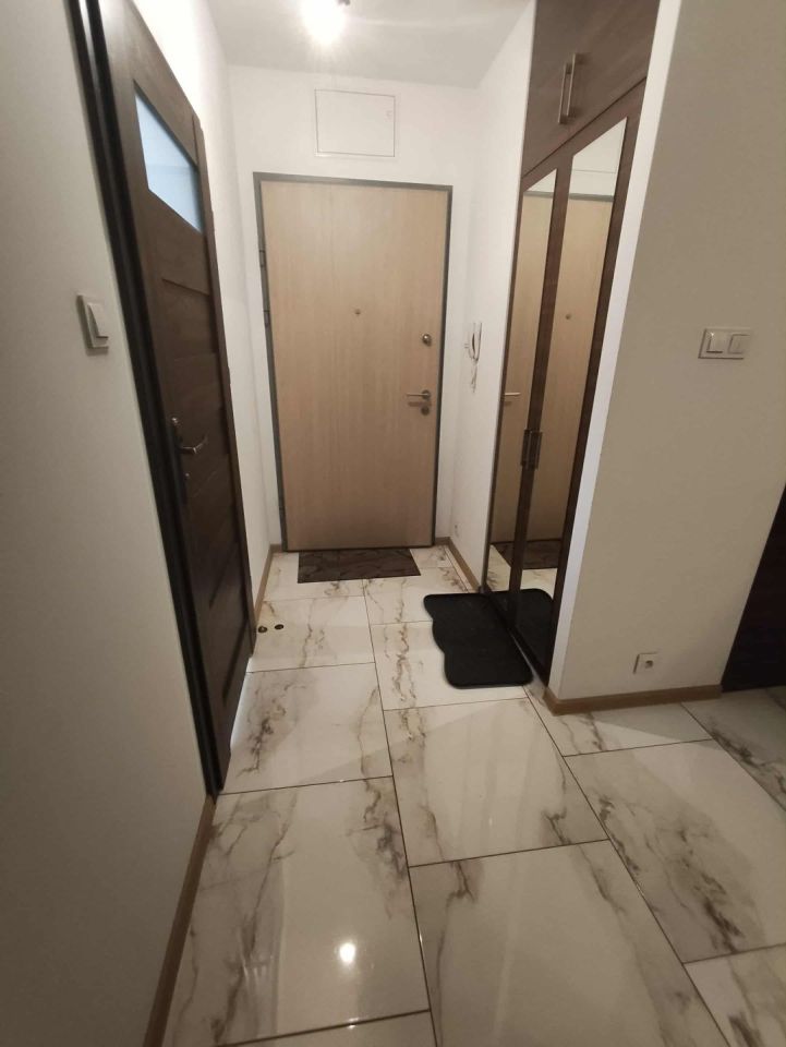 Mieszkanie 2-pokojowe Warszawa Ursus, ul. Tadeusza Hennela. Zdjęcie 2