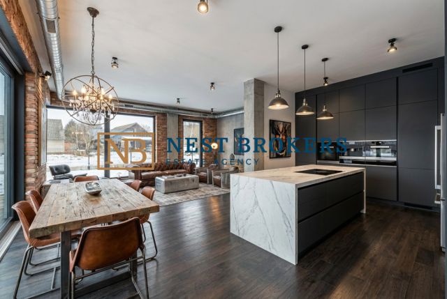 dom wolnostojący, 7 pokoi Biskupice. Zdjęcie 3