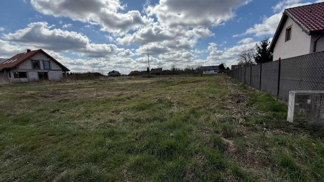 Działka budowlana Wierzbice. Zdjęcie 1