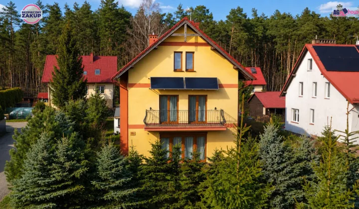 dom wolnostojący, 9 pokoi Mikoszewo, ul. Długa