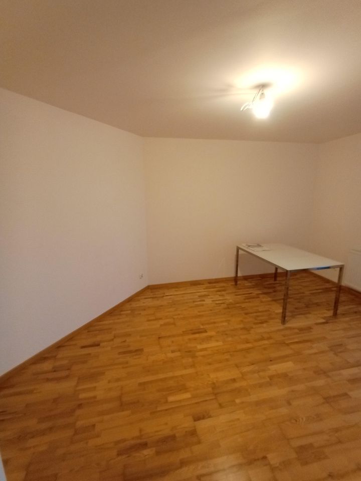 Mieszkanie 3-pokojowe Kraków Mydlniki, ul. Wincentego Weryhy-Darowskiego. Zdjęcie 4