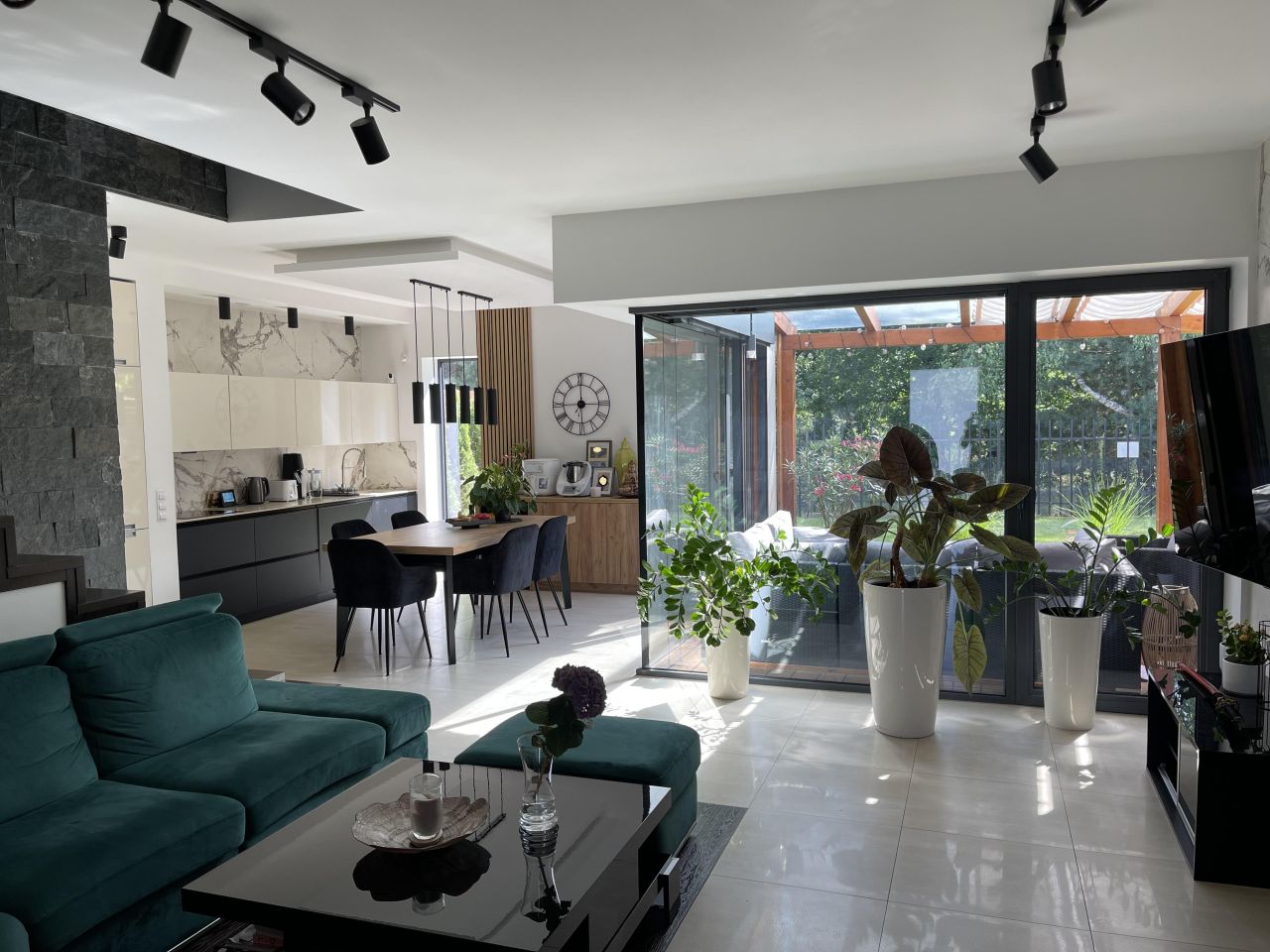 bliźniak, 5 pokoi Dąbrowa Górnicza Łęknice, ul. Brzozowa