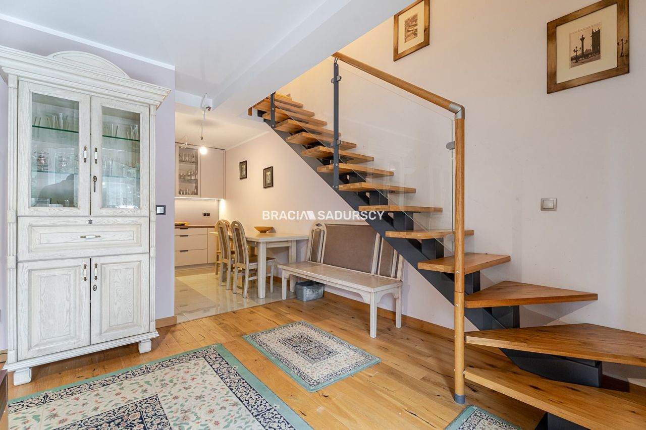 Mieszkanie 3-pokojowe Kraków Swoszowice, ul. Leona Petrażyckiego. Zdjęcie 24