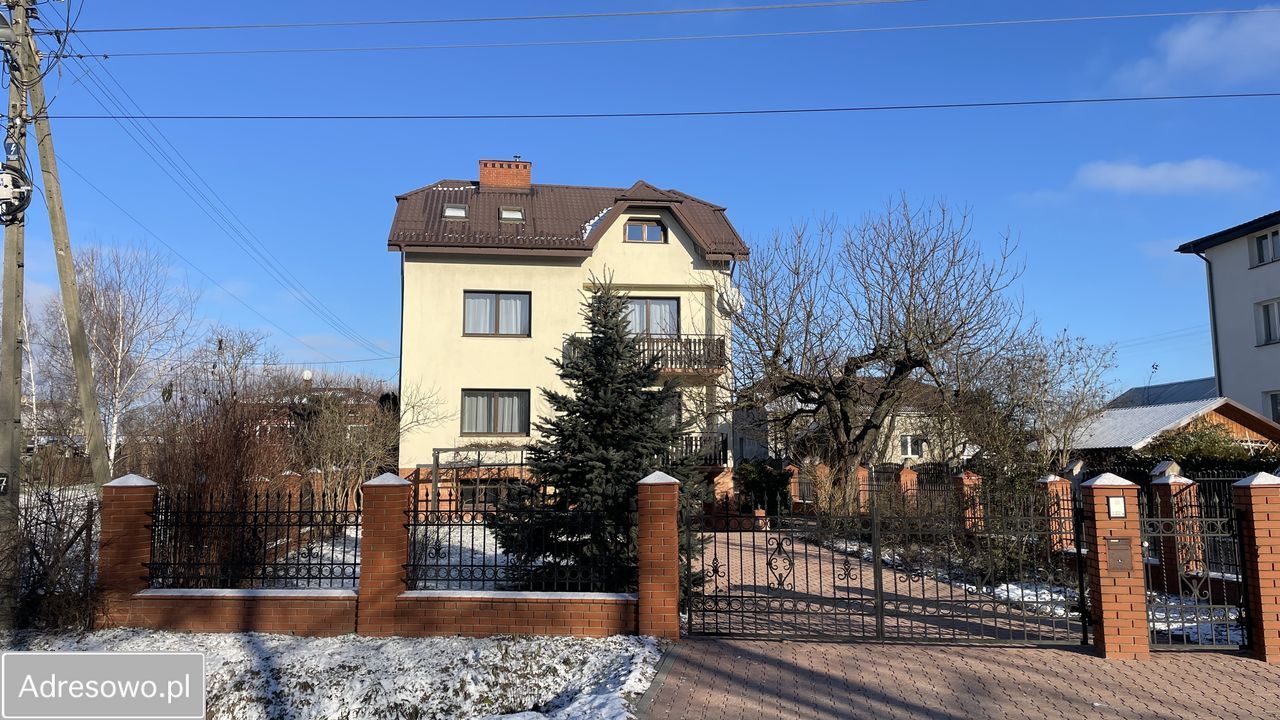 dom wolnostojący, 5 pokoi Wólka. Zdjęcie 1