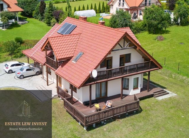 dom wolnostojący, 7 pokoi Bykowce, ul. Łany. Zdjęcie 1