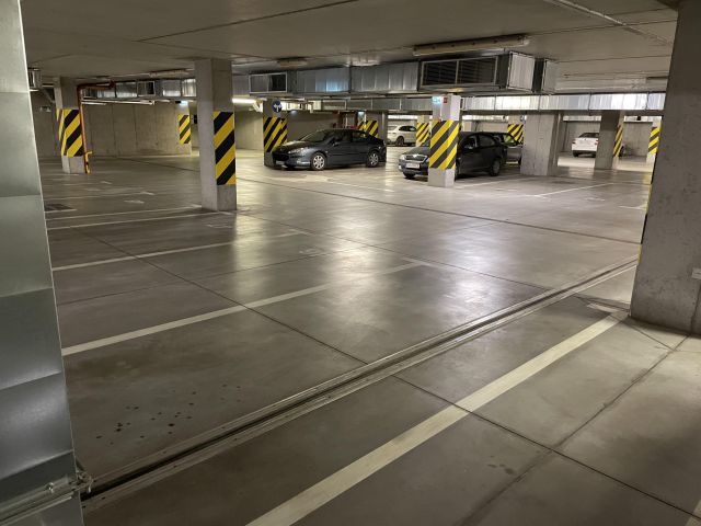 Garaż/miejsce parkingowe Wrocław Fabryczna, ul. Legnicka. Zdjęcie 1