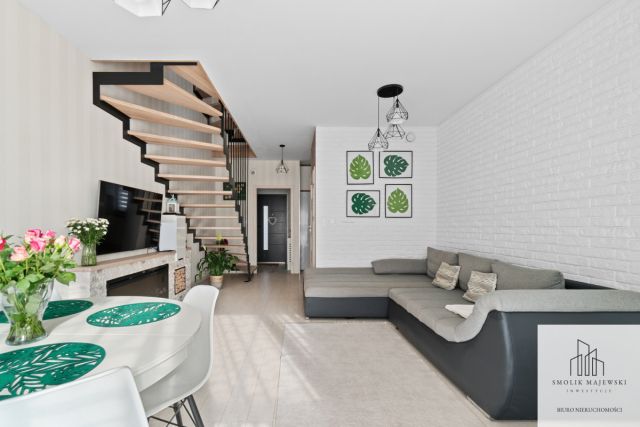 bliźniak, 4 pokoje Wrocław, ul. Suwalska. Zdjęcie 2