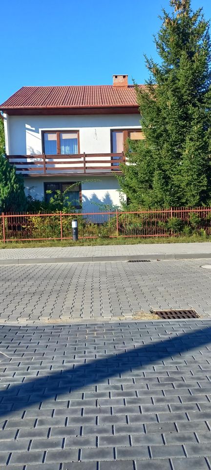 dom wolnostojący, 5 pokoi Sanniki, ul. Żabia