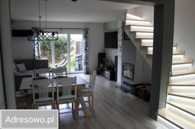 dom szeregowy, 5 pokoi Banino, ul. Potokowa. Zdjęcie 1