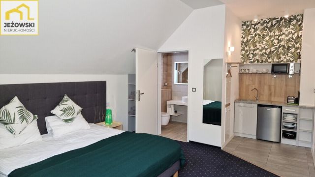 dom, 6 pokoi Janowiec. Zdjęcie 22