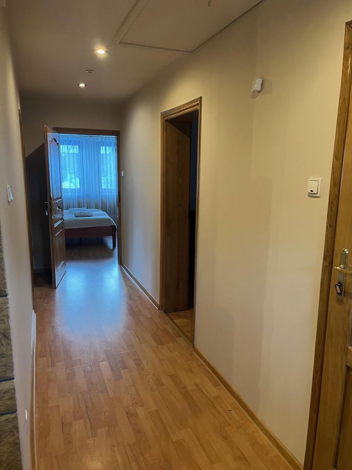 dom wolnostojący, 8 pokoi Wisła Głębce, ul. Dworcowa. Zdjęcie 29