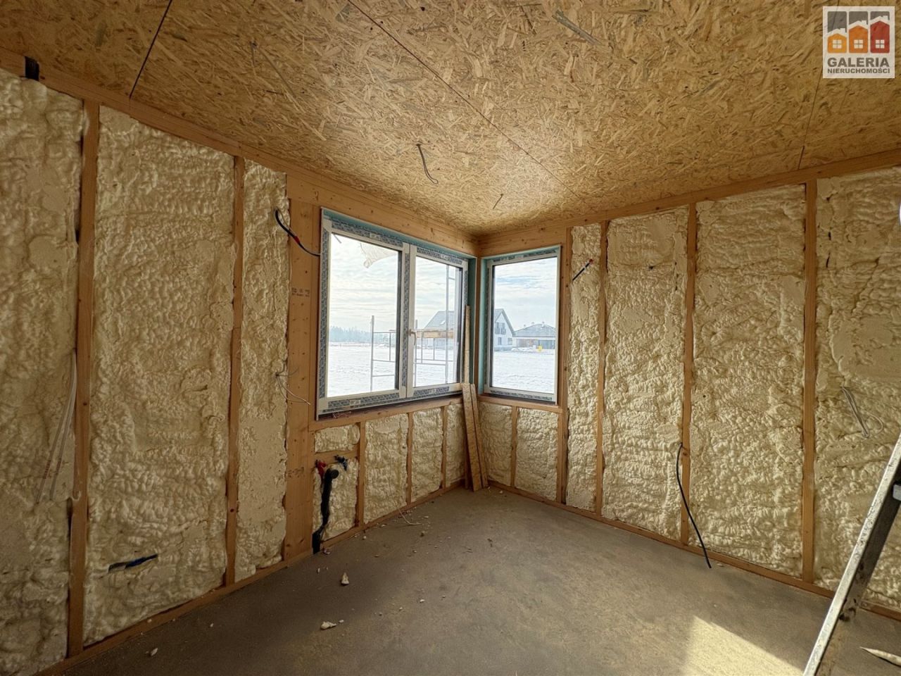 dom wolnostojący, 5 pokoi Czarna. Zdjęcie 5