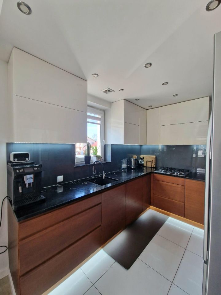 Mieszkanie 3-pokojowe Starachowice Wanacja, ul. Witolda Lutosławskiego. Zdjęcie 4