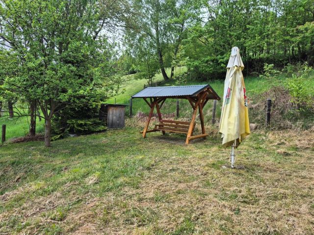 dom wolnostojący, 4 pokoje Laliki. Zdjęcie 3