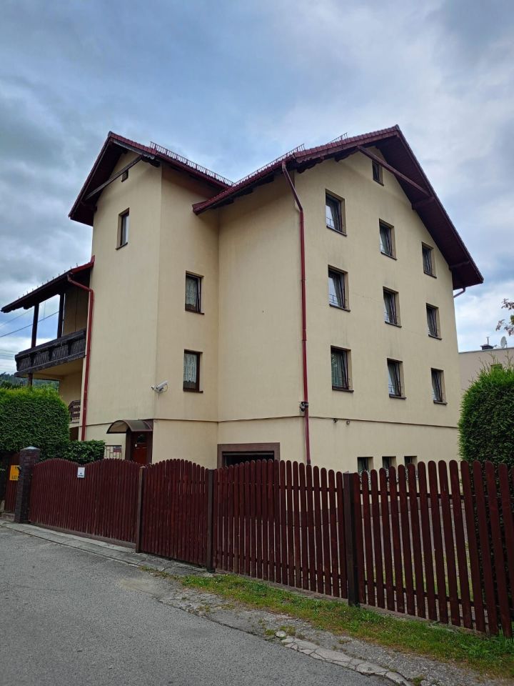 Hotel/pensjonat Wisła, ul. 1 Maja. Zdjęcie 2