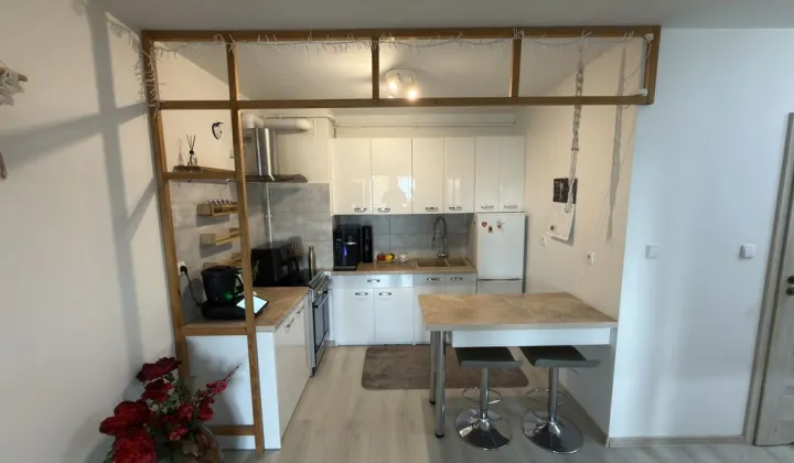 Mieszkanie 2-pokojowe Brwinów Pszczelin