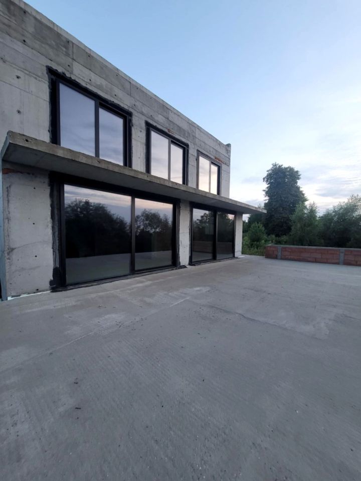 dom wolnostojący, 7 pokoi Siercza. Zdjęcie 4