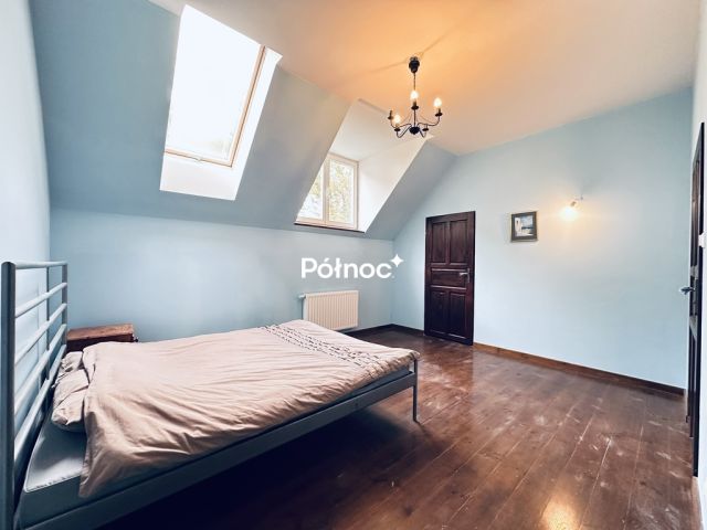 dworek, 11 pokoi Świętoszów, ul. Dębowa. Zdjęcie 21
