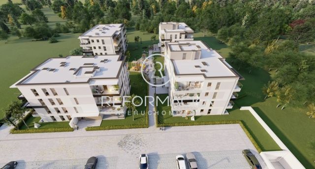 Mieszkanie 3-pokojowe Głogów Małopolski. Zdjęcie 2