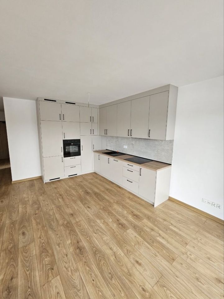 Mieszkanie 4-pokojowe Jędrzejów, ul. Parkowa. Zdjęcie 1