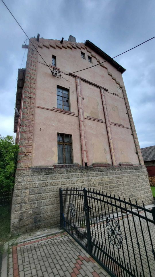 Hala/magazyn Gromadka. Zdjęcie 3