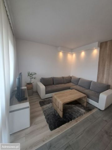 Mieszkanie 3-pokojowe Żory, al. Wojska Polskiego. Zdjęcie 1