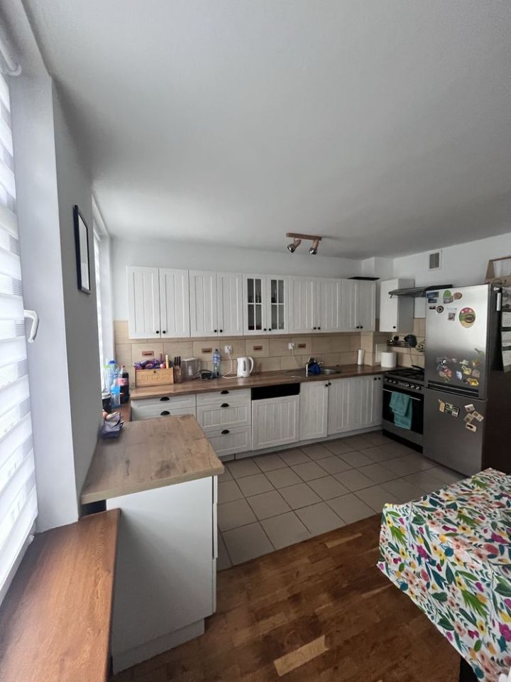 Mieszkanie 3-pokojowe Ustrzyki Dolne. Zdjęcie 2