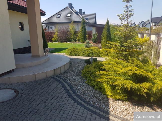 dom wolnostojący, 6 pokoi Bilcza, ul. Liliowa. Zdjęcie 12