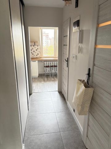 Mieszkanie 3-pokojowe Głogów, ul. Wojska Polskiego. Zdjęcie 4