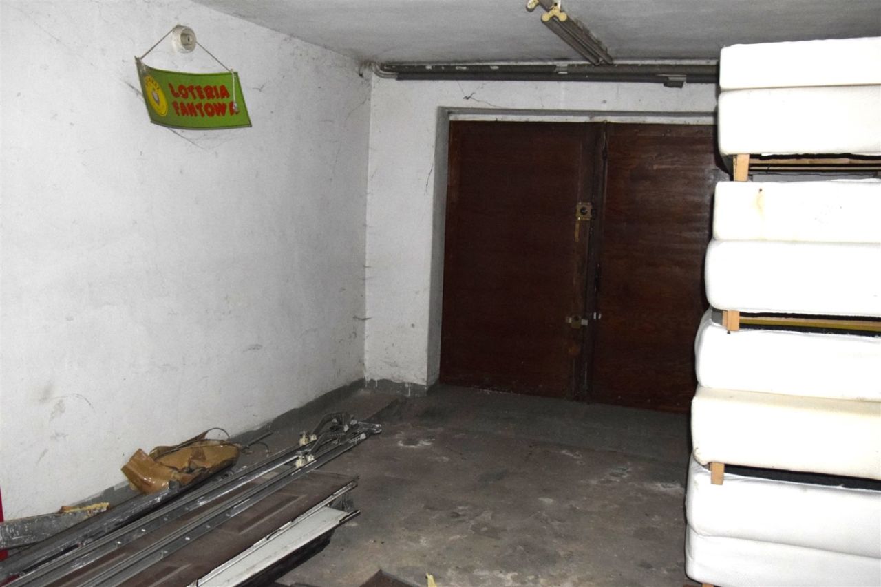 bliźniak, 4 pokoje Gniezno. Zdjęcie 18