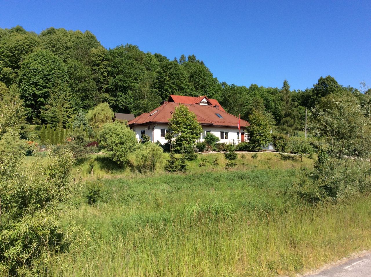 dom wolnostojący, 5 pokoi Tarnawa Dolna. Zdjęcie 10