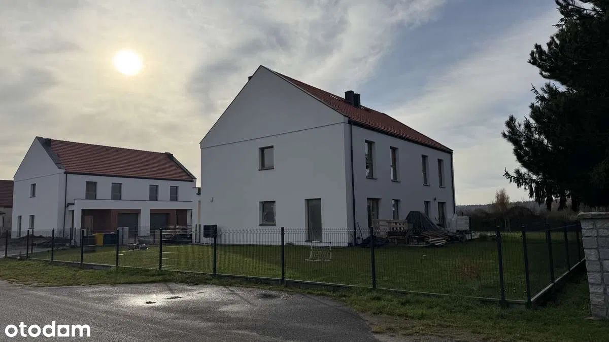 bliźniak, 5 pokoi Kotowice. Zdjęcie 4