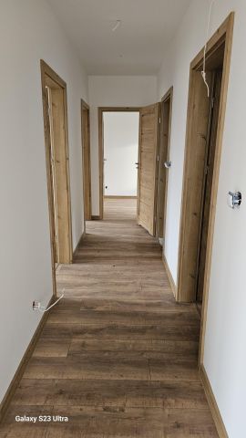 dom wolnostojący, 3 pokoje Chlebów, Chlebów. Zdjęcie 14