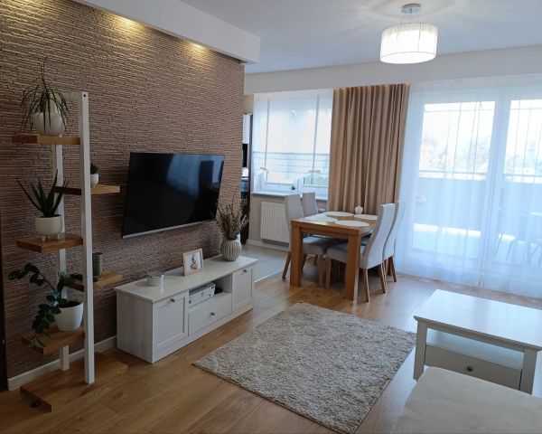 Mieszkanie 3-pokojowe Tomaszów Mazowiecki, ul. Wandy Panfil. Zdjęcie 1