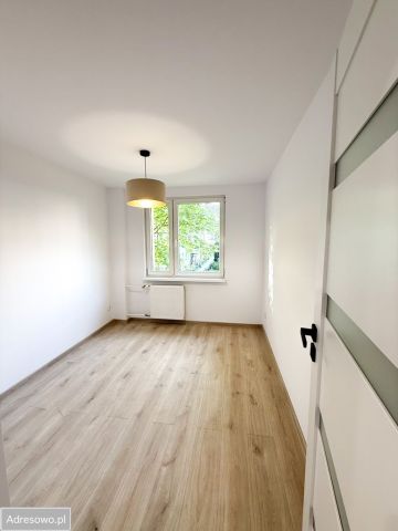 Mieszkanie 3-pokojowe Wadowice, os. Kopernika. Zdjęcie 1