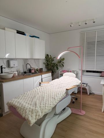 Lokal Gliwice Śródmieście, ul. Obrońców Pokoju. Zdjęcie 1