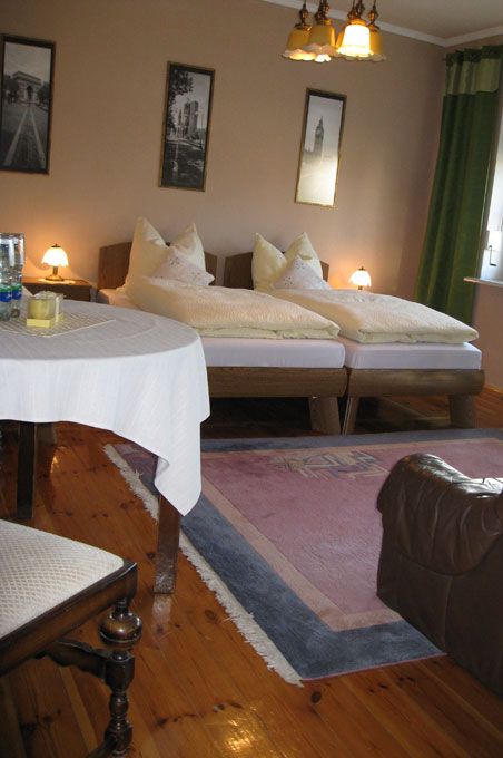 dom wolnostojący, 12 pokoi Wołczyn, ul. Dworcowa. Zdjęcie 9