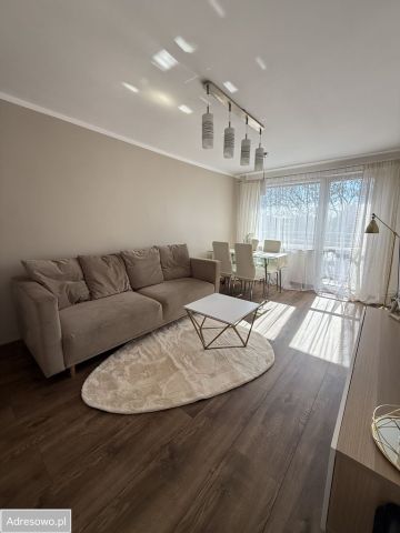 Mieszkanie 2-pokojowe Poznań Nowe Miasto, ul. Główna. Zdjęcie 1