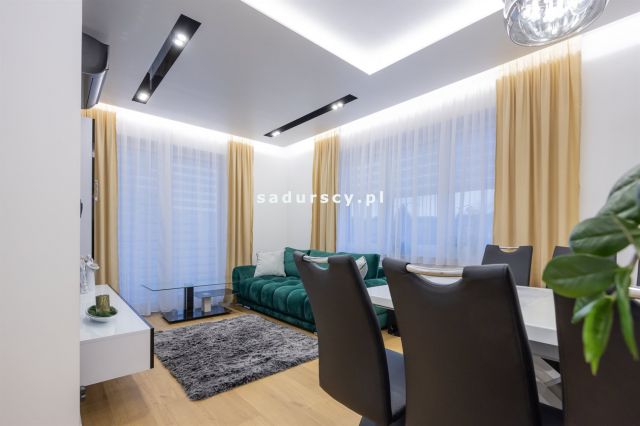 Mieszkanie 3-pokojowe Kraków, ul. Skowronia. Zdjęcie 1